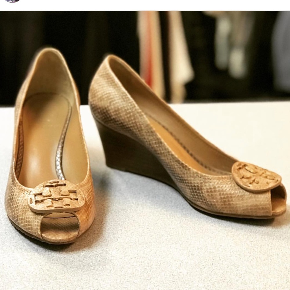 TORY BURCH